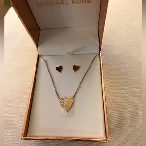 Michael Kors Rose Gold Heart Gift Set